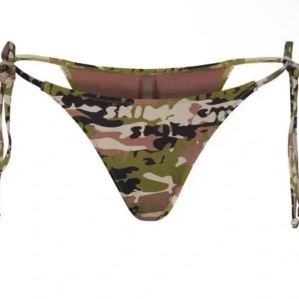 SKIMS low rise tie bikini bottom camo logo NWT